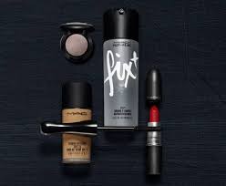 mac cosmetics lookfantastic deutschland