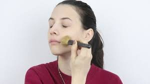how to apply pancake makeup with