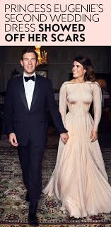 Princess eugenie did concede to british vogue, however, that her wedding gown was an pretty easy choice: Princess Eugenie S Wedding Reception Dress Also Highlighted Her Scar Second Wedding Dresses Wedding Dresses Eugenie Wedding