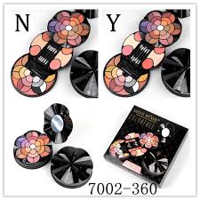 black round flower shaped cosmetic case