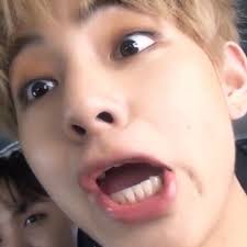V has one of the funniest personalities in the band. Funny Bts Faces Kim Tae Hyung Wattpad