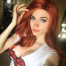 31 Blazing Hot Redheads That Will Make Your St. Patrick's Day Better |  Redheads, Hottest redheads, Red haired beauty
