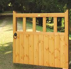 What Makes A Quality Wooden Gate