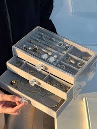 1pc new fashion jewelry storage box 3
