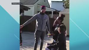 Not yet married, davis' future wife will definitely be happy hearing his comments about love. Anthony Davis Surprises Family With A Car Espn Youtube