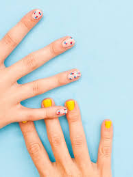 spotted and dotted diy polka dot nails