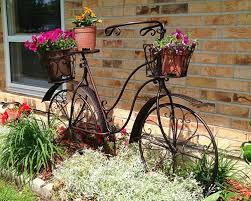18 Mind Blowing Bicycle Planter Ideas