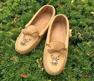 are-moccasins-good-for-your-feet