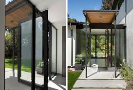 extraordinary houses with glass front doors