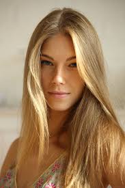 Stunning russian with natural body & blonde hair krystal boyd. Krystal Boyd 9gag