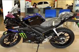 Rekomendasi pertama datang dari motor sport andalan dari yamaha yakni yamaha r15. Daftar Harga Motor Yamaha Edisi Motogp Mei 2020 Termurah Mulai Rp 24 Juta Pikiran Rakyat Com