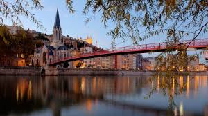 From middle english lyon (lion), as a nickname, or from a sign often used outside of roadside inns and adopted as a family name by those who lived there (compare bush). Forget Paris Why Lyon Is The French City You Ll Fall For Conde Nast Traveler