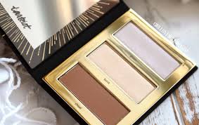 glowing on the go with tarte