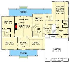 Three Bedroom House Plan With 18