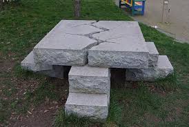 Stone Table Wikipedia