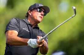Mickelson's career in golf began around the time he could walk. Blast From Past As Phil Mickelson Opens With 64 At Quail Hollow Orlando Sentinel