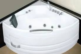 Corner Jacuzzi Bath Tub