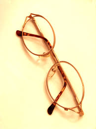 Repair Eyeglasses With A Broken Bridge