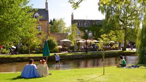 2023 bourton on the water travel guide
