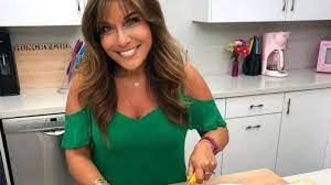 Hungry Girl founder Lisa Lillien shares 3 recipes from new cookbook for 1  full meal using only an air fryer - Good Morning America