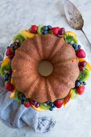 And then gets on a boat and comes to the american south, which is, reportedly, where italian cream cake originates. Best Pound Cake Recipe With Topping Ideas Cooking Classy