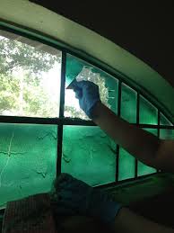 remove paint from glass paint remover