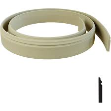 flexible moulding for curved walls