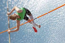 To learn how to pole vault, you'll need to get your body. Pole Vault Definition Und Bedeutung Collins Worterbuch