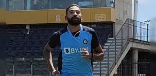 Siraj claimed figures of two for 40 for india in australia's first innings during the second test in melbourne on saturday. In Australia For Test Series Mohammed Siraj Loses Father Back Home Deccan Herald