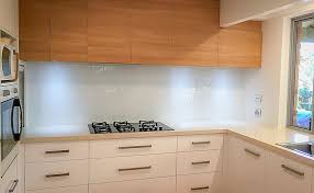 Glass Splashbacks In A Kitchen