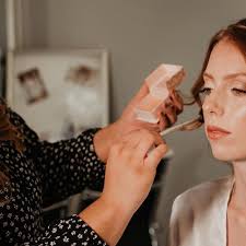 top 10 best makeup artists near world