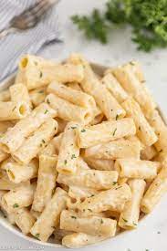 white pasta sauce ready in less than