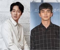 His immediately family consists of his parents and one younger sister. So Ji Sub Talks About Yoo Seung Ho S Resemblance To Him And Describes Him As An Angel Soompi