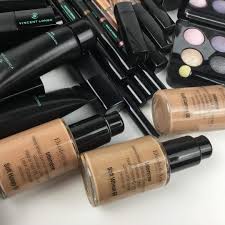 elizabeth arden foundation