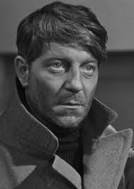 He played mainly gangsters or police officers. Jean Gabin Looks Aight With A Beard Grand Illusion 1937 Dir Jean Renoir Actrice Francaise Actrice Jean Gabin