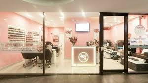 best salons for dip powder nails near