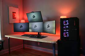 We list the best corner gaming computer desks, small desks, & multiple monitor the desk you choose matters because you'll be spending plenty of gaming hours here. Pin Oleh Ethan Dunzer Di Setups