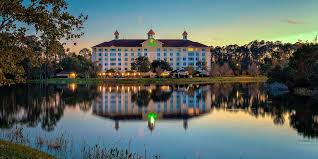 Flotte besparelser på hoteller og overnattingssteder i st. Pet Friendly Historic District Hotels Holiday Inn St Augustine World Golf