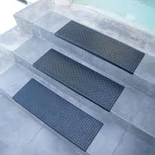 non slip rubber tread stair mats