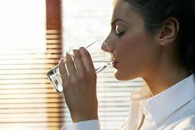 how thyroid disease causes dry mouth