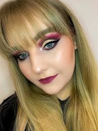 glam valentine s day makeup look 2020