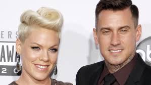 How Pink Really Felt About Shooting A Music Video With Carey Hart While  Separated