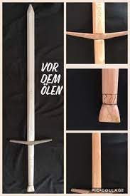 Dies ist ein schönes handgefertigtes kunstwerk. 23 Holzschwert Ideen Holzschwert Schwert Holz