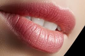 how to get fuller looking lips