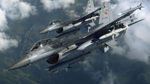 Türk F-16'larına Yunan tacizi: Uçaklara radar kilidi atıldı