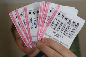 Single lottery ticket wins $473M