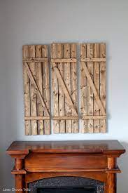Pallet wood shutters an easy diy that will add curb appeal to your home diyhomeremodeling best diy remodeling tips in 2019 piccole case giardino case. Diy Barn Wood Shutters Love Grows Wild
