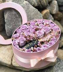 oval flower box and mini chagne set