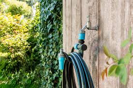 Garden Hose Hanger With Connection