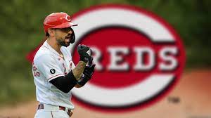 Reds GM speaks on thought of re-signing ...